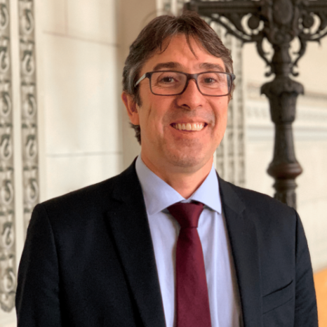 Alessandro Octaviani — Superintendente da SUSEP · Comendador Panteão JK 2025 — Retrato profissional